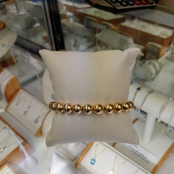 8mm beaded GF stretch bracelets - Picture 2 of 9